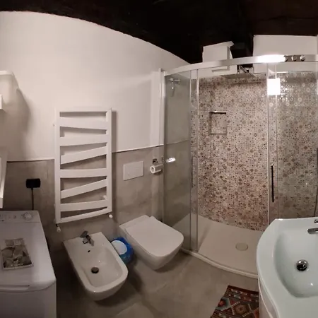 Il Sasso Apartment *